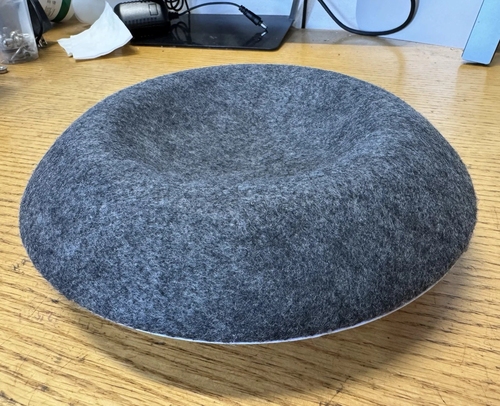 Muemma Arina Table or Wall Mount Conference Speaker