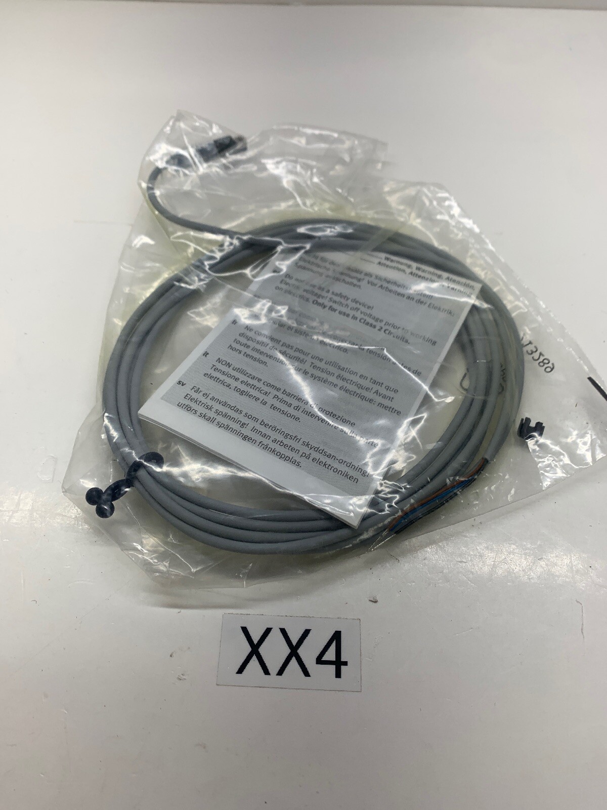 New Festo Sensor 525898 T213 Warranty Fast Shipping
