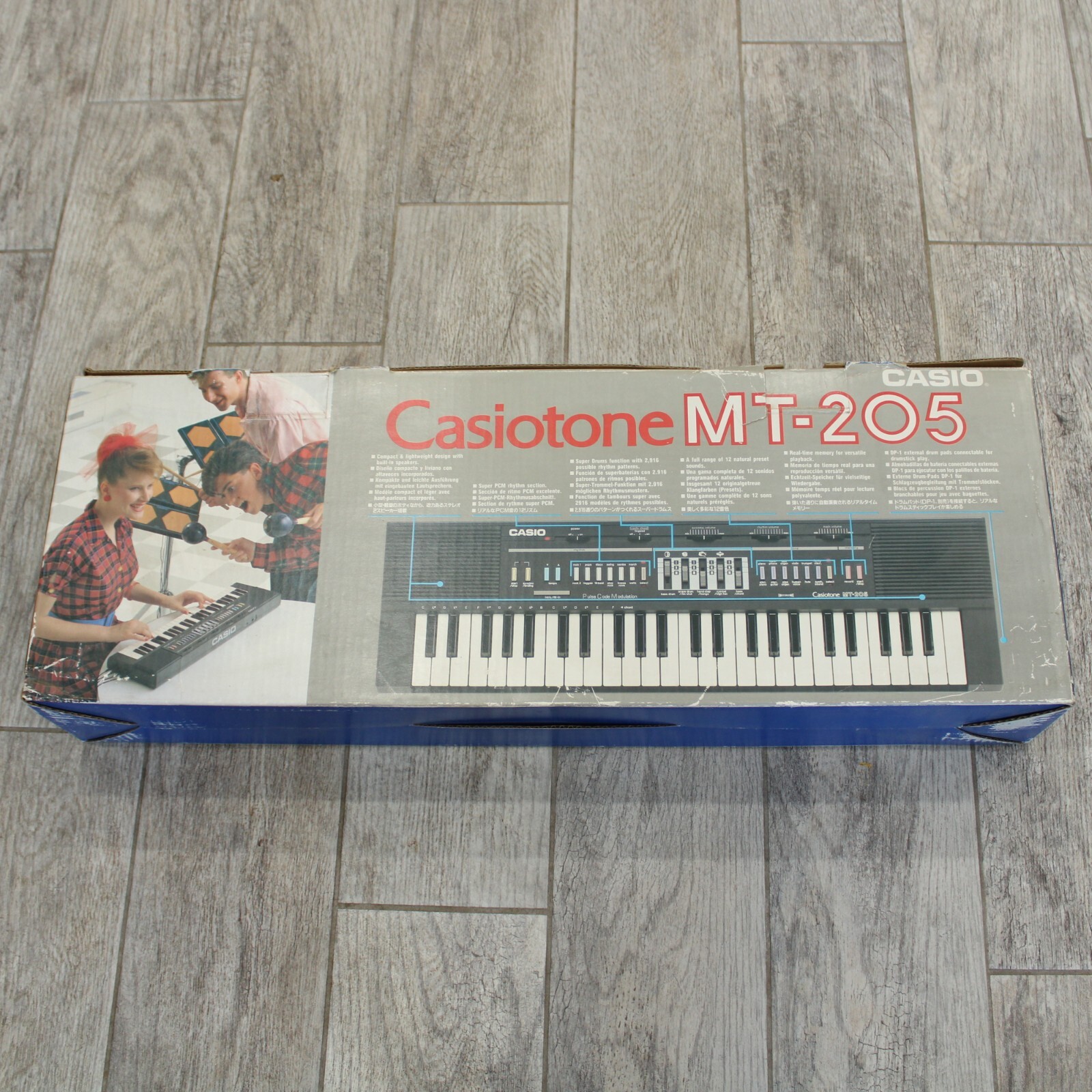 Vintage Casio Casiotone MT-205 Electronic Keyboard Piano Tested Plays With Box
