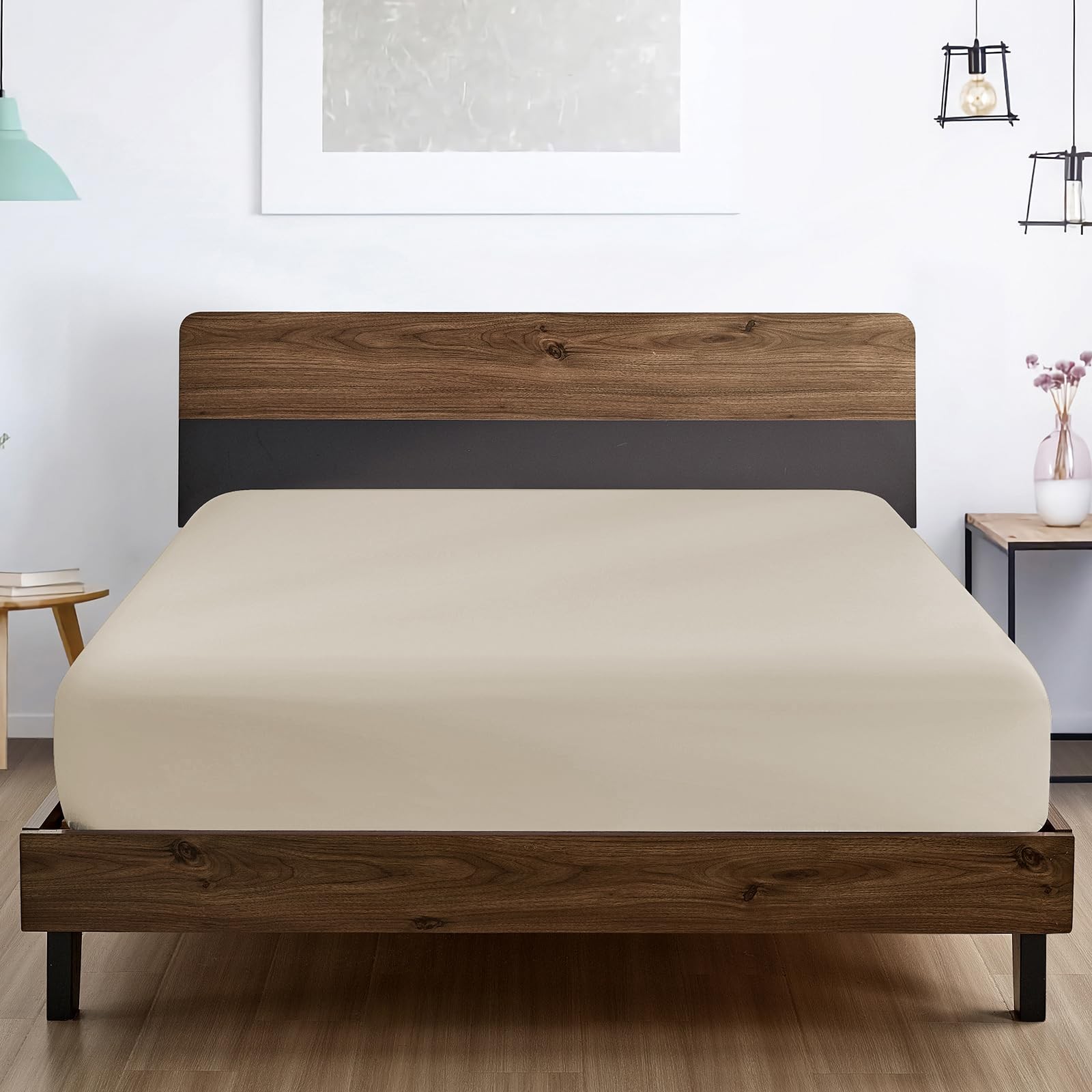 Queen Fitted Sheet - Hotel Quality, Ultra Soft & Breathable Brushed Microfibe...