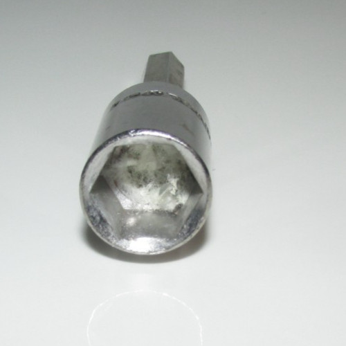 T 173 - Unbranded 10mm Hex Bit Socket Driver, 6 point, Malaysia