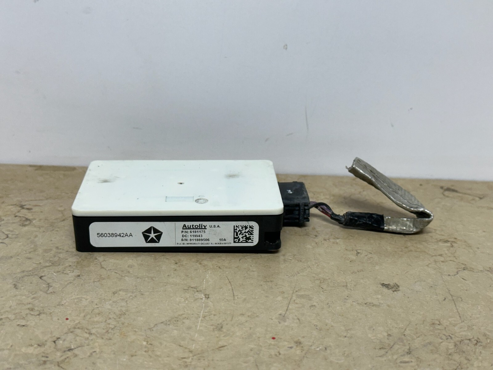 2011-2013 Chrysler Jeep Dodge Blind Spot Detection Sensor Module 56038942AA OEM
