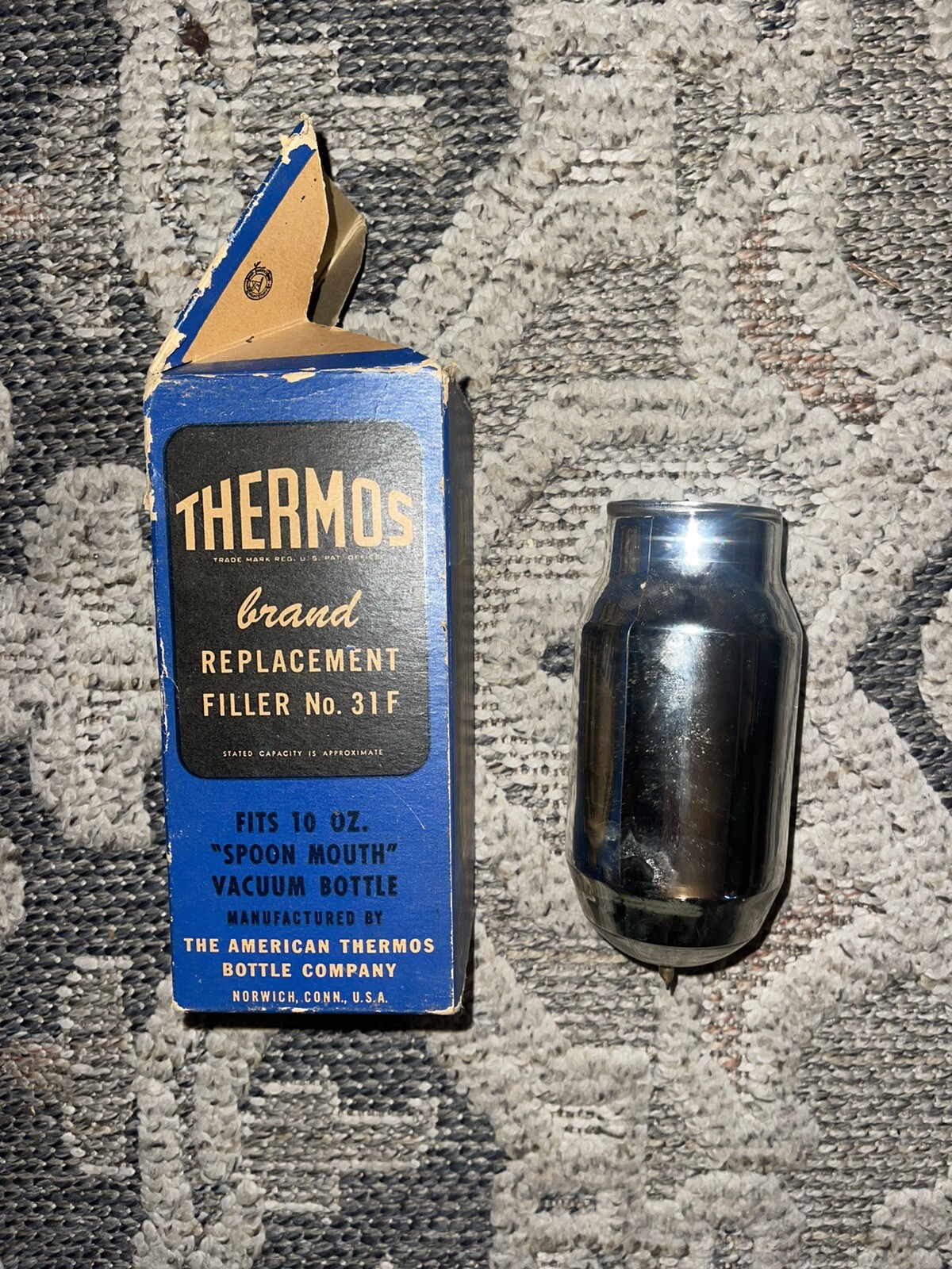 Vtg Thermos Brand Replacement Glass Vacuum Liner Filler # 31F 10oz Spoon Mouth