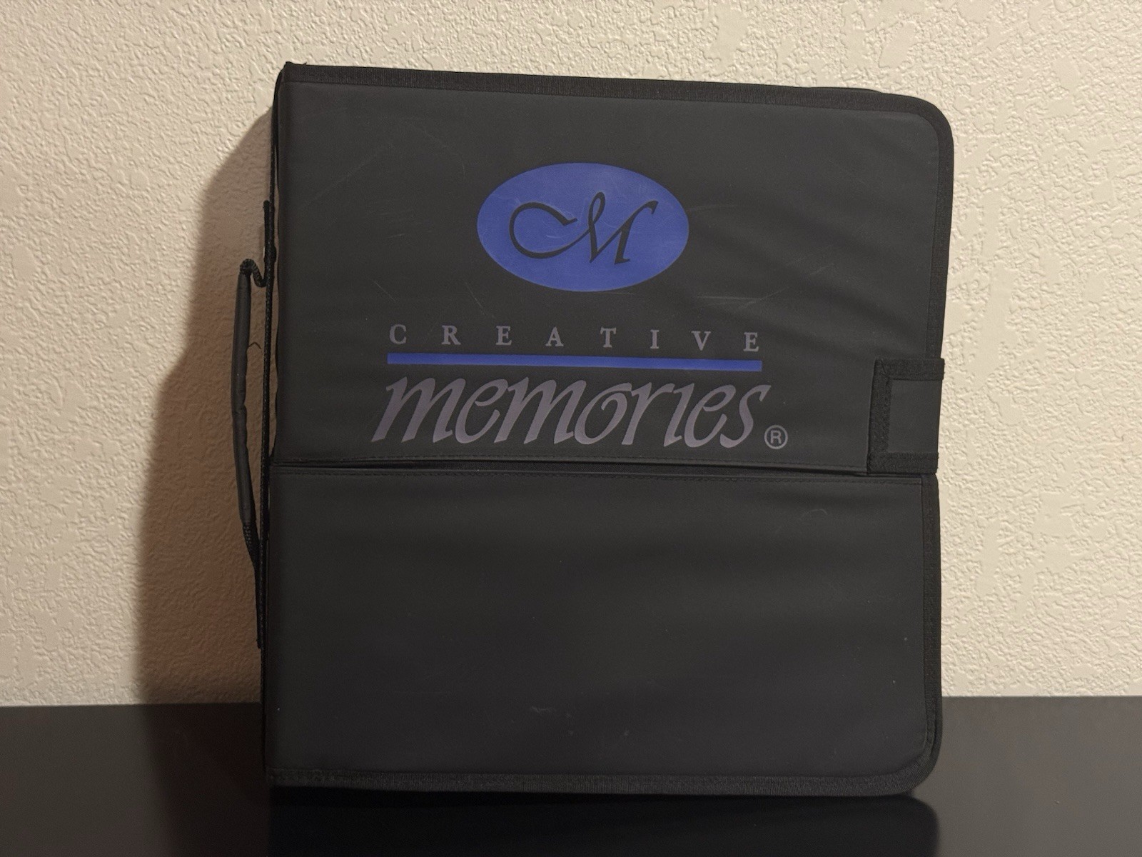 VTG Creative Memories Sticker Binder w/ Removable Handle & Sleeves & CM Mem Mate