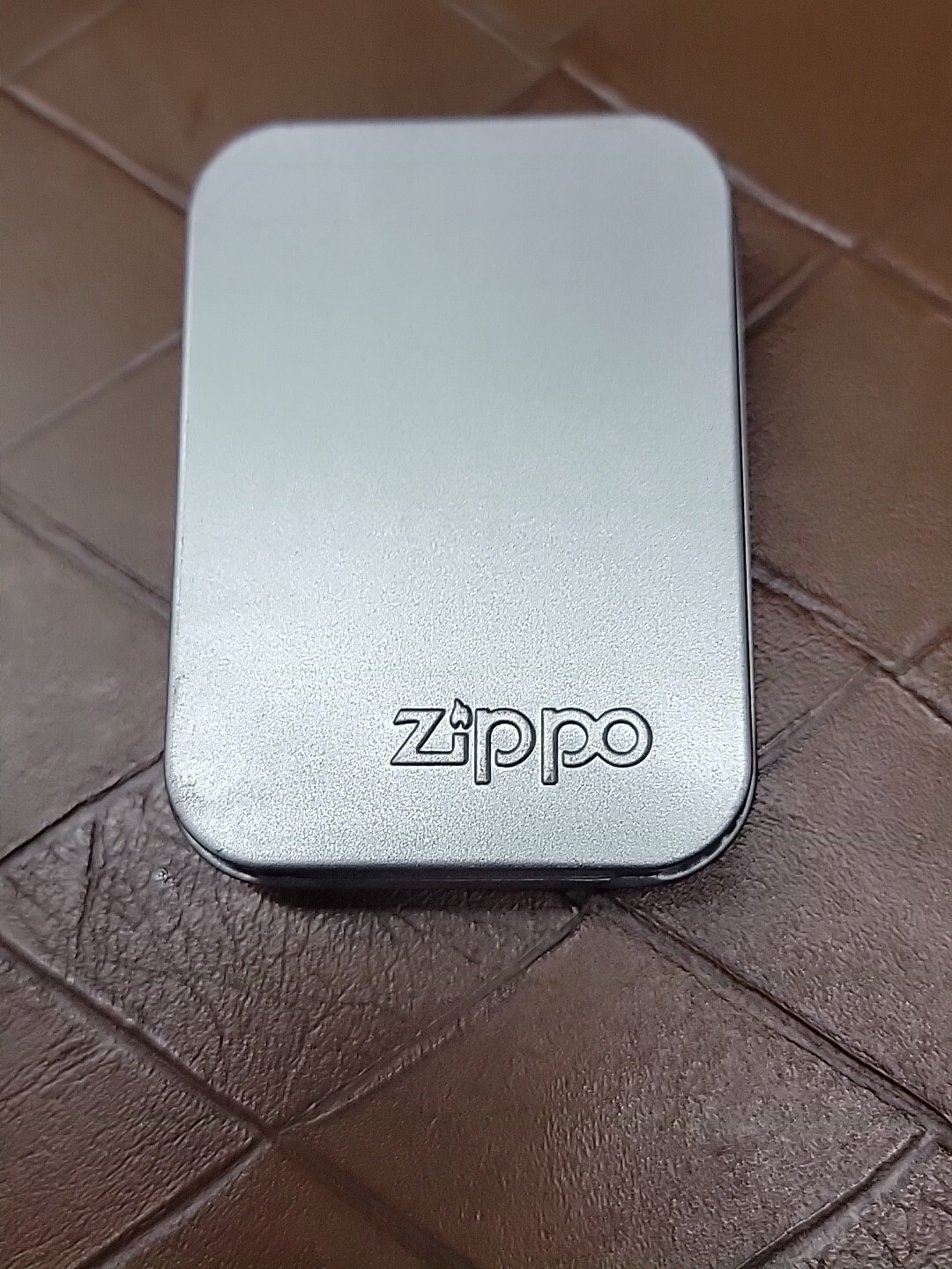 ZIPPO BROADWAY LIGHTER 2000