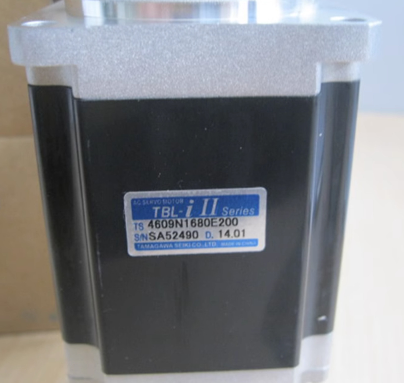NEW Servo motor TS4609N1680E200