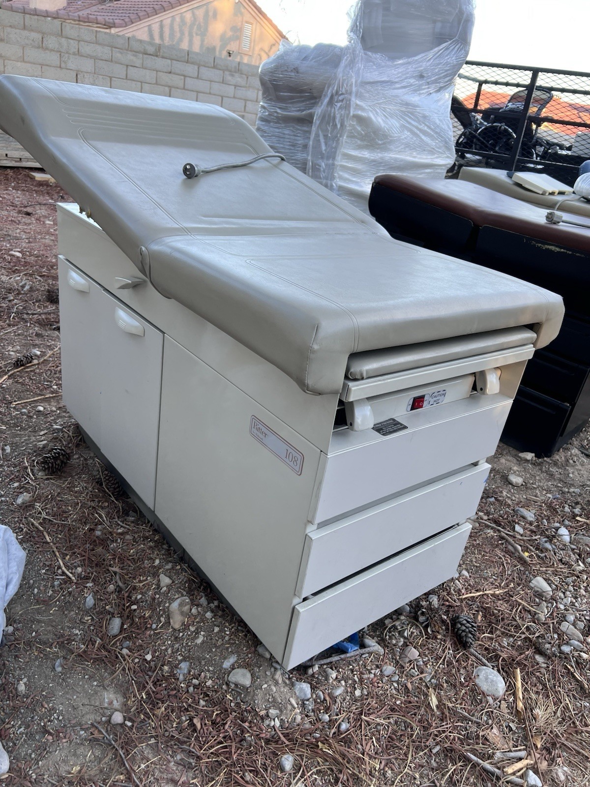 Ritter by Midmark Model 108 Examination Table w/ Storage Base, General Practice