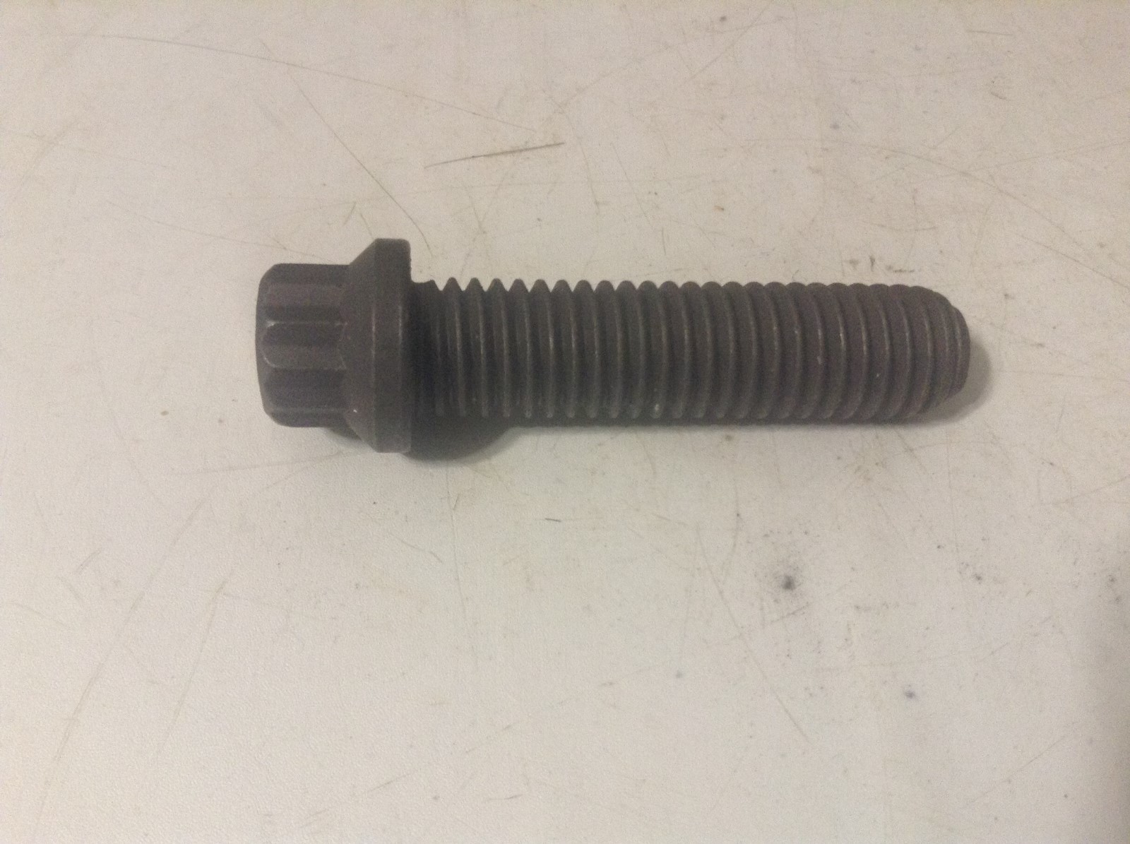 26044R1 - A New Bolt For An IH D-312, D-360, D-414, DT-414, D-436 Engines