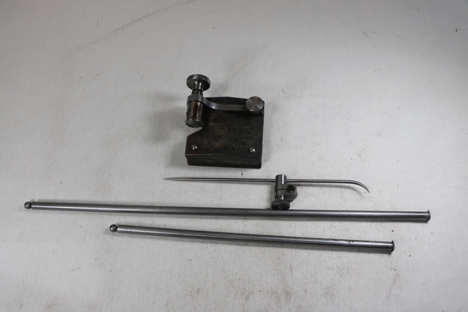 Starrett - 257D Full-sized Surface Gage with 12" & 18" Spindles