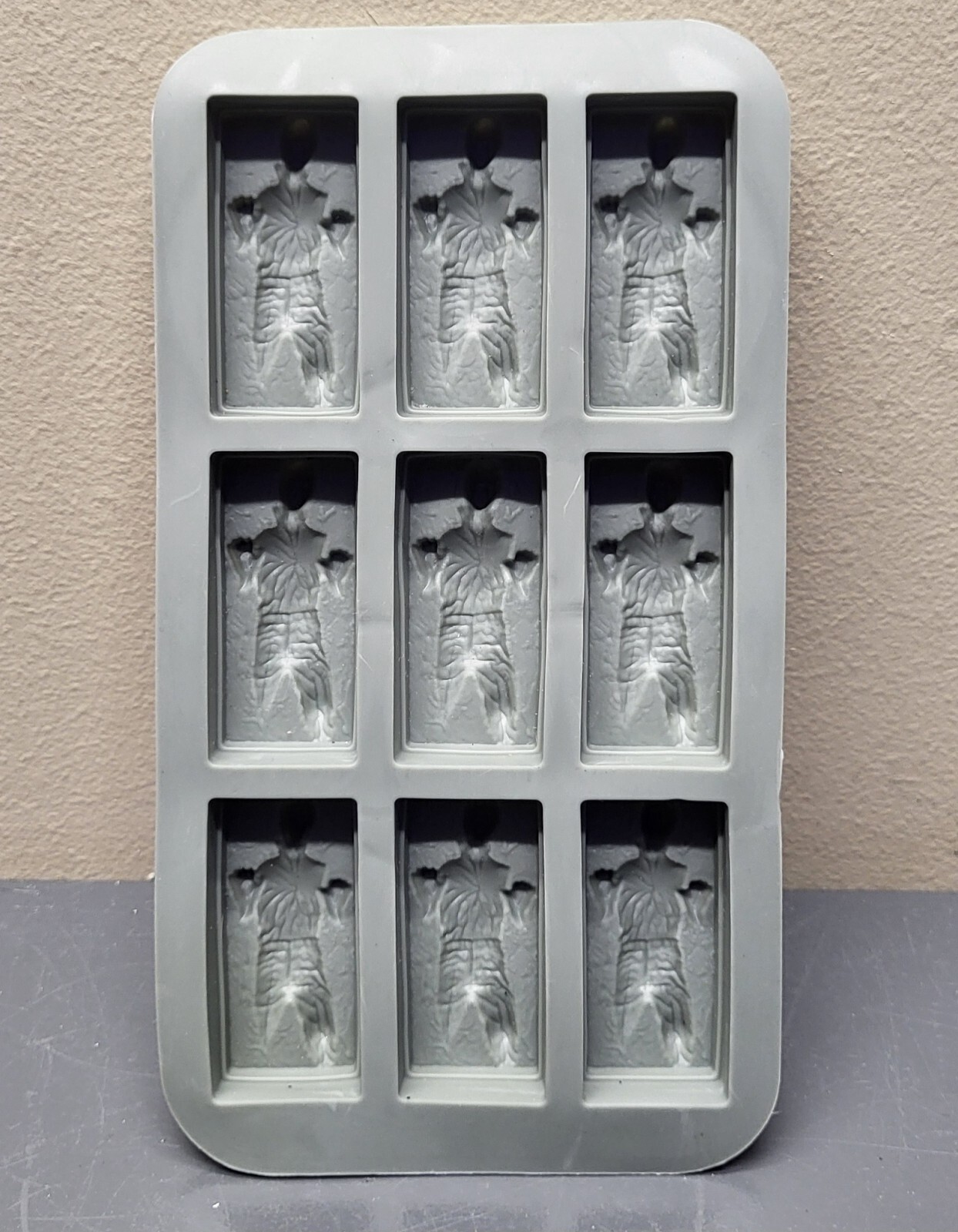 Star Wars Carbonite Ice Cube Tray Grey