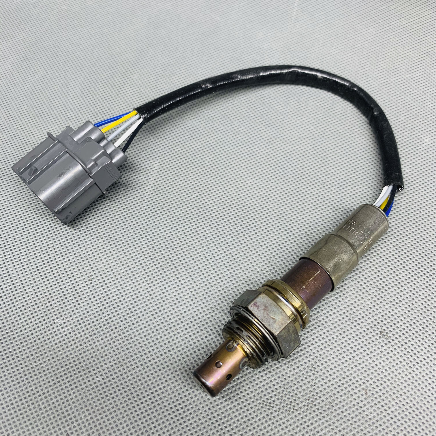 Upstream OE GENUINE Lambda Oxygen Sensor For Honda Accord Acura Saturn 15401