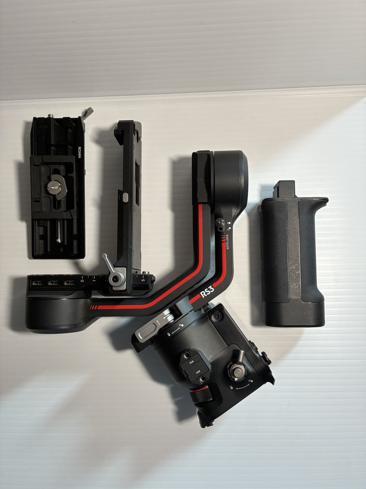 DJI RS 3 Handheld Professional Gimbal