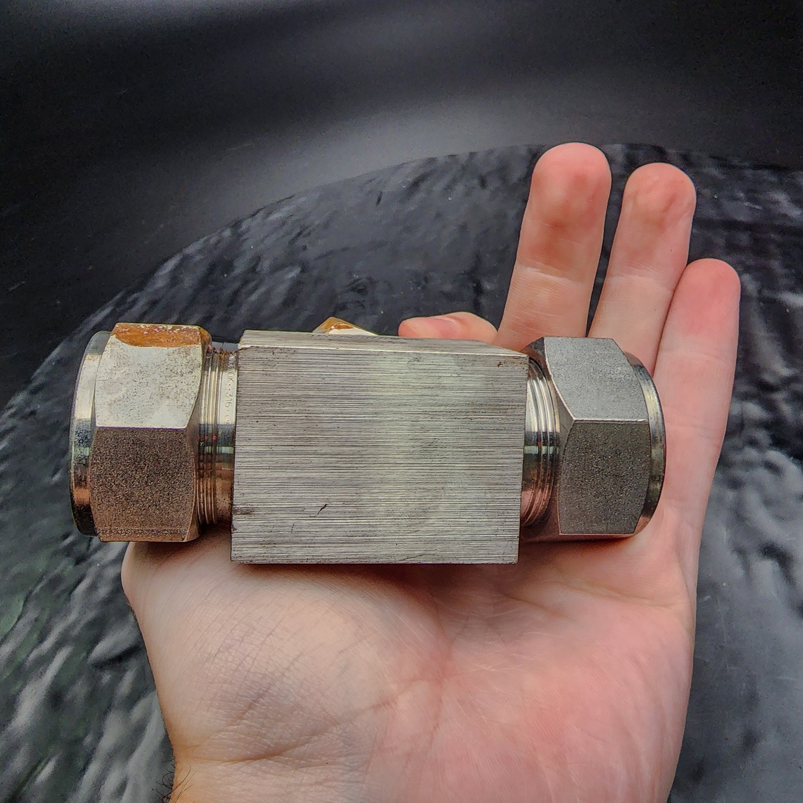 Whitey SS-12NBS16 Needle Valve 4700PSIG 100F Stainless Steel Plumbing 💧🔧
