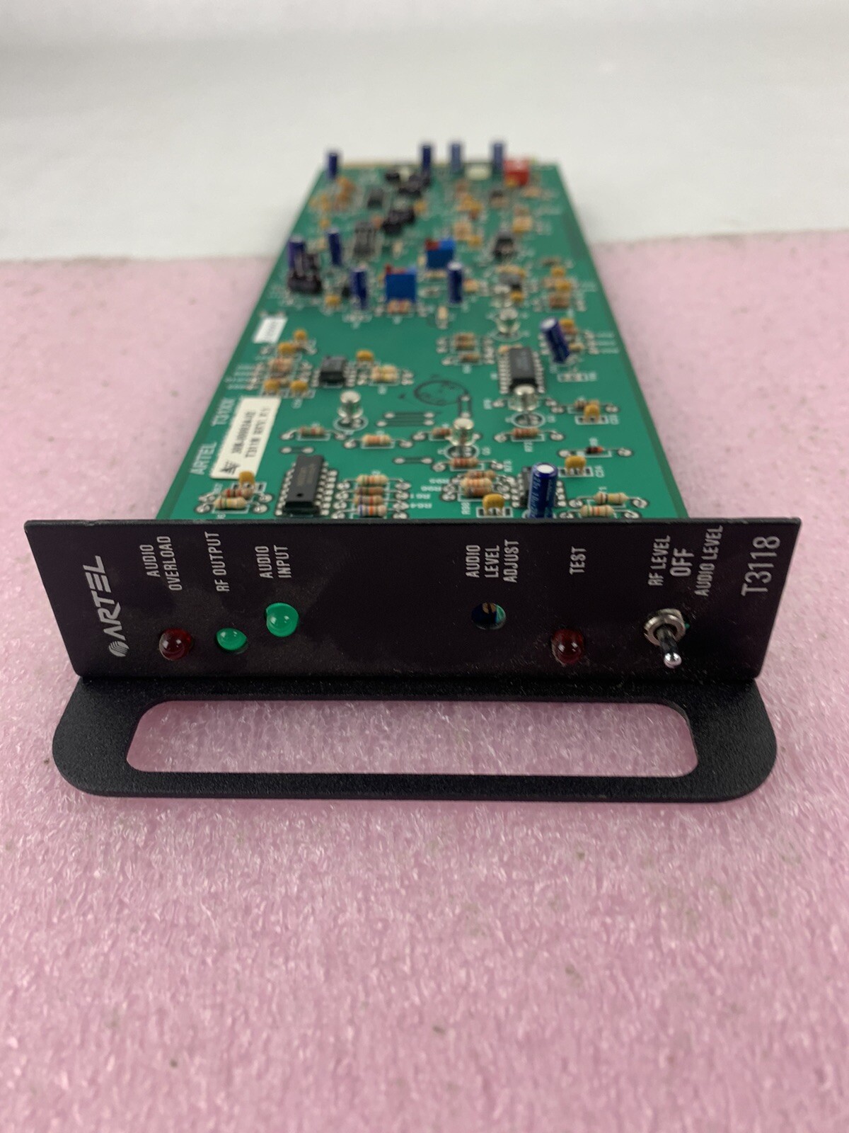 ARTEL T3118 Satelite Equipment
