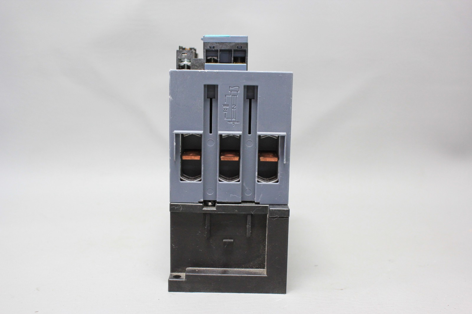 SIEMENS 3RT2046-1AK60 CONTACTOR