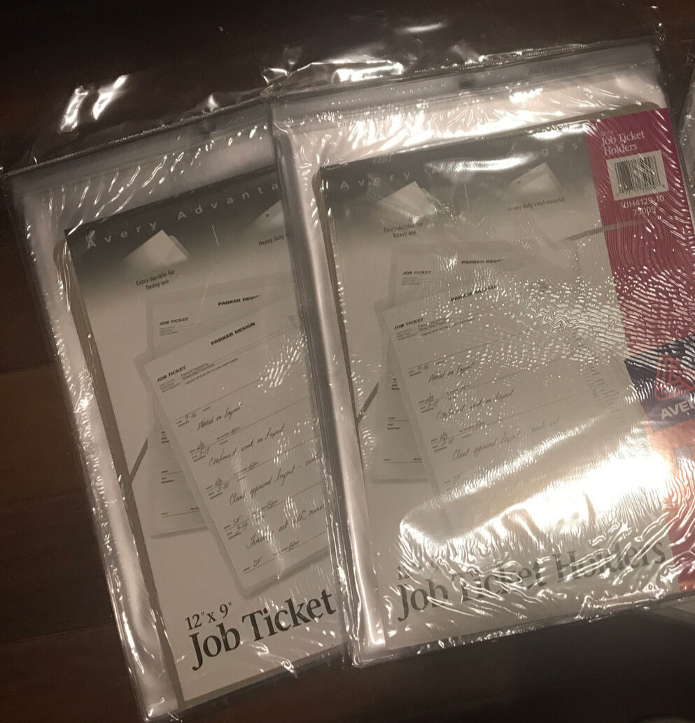 2 PACKS    Avery Job Ticket Holders Heavy Gauge Vinyl 9 x 12 Clear 10/Pack 75009