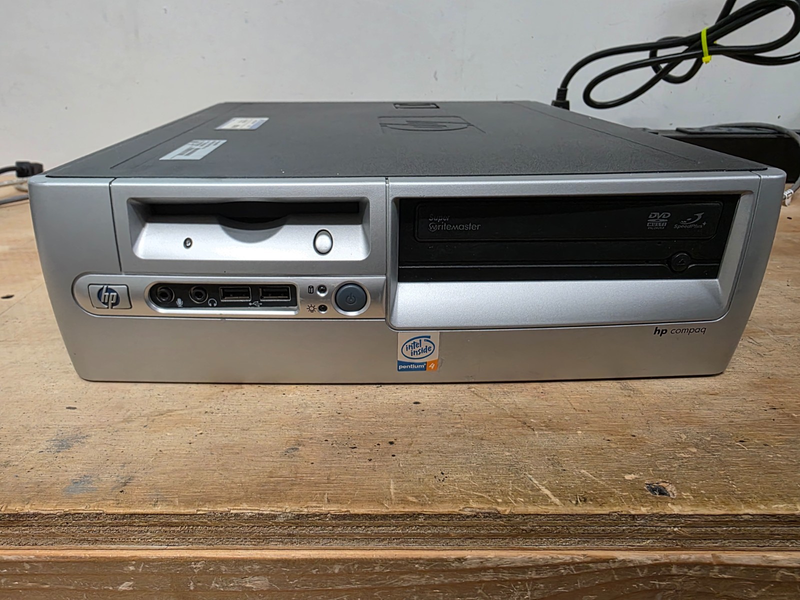 Fully Restored! HP Small Form Factor Windows 98 SE Gaming PC/Pentium 4 3GHz