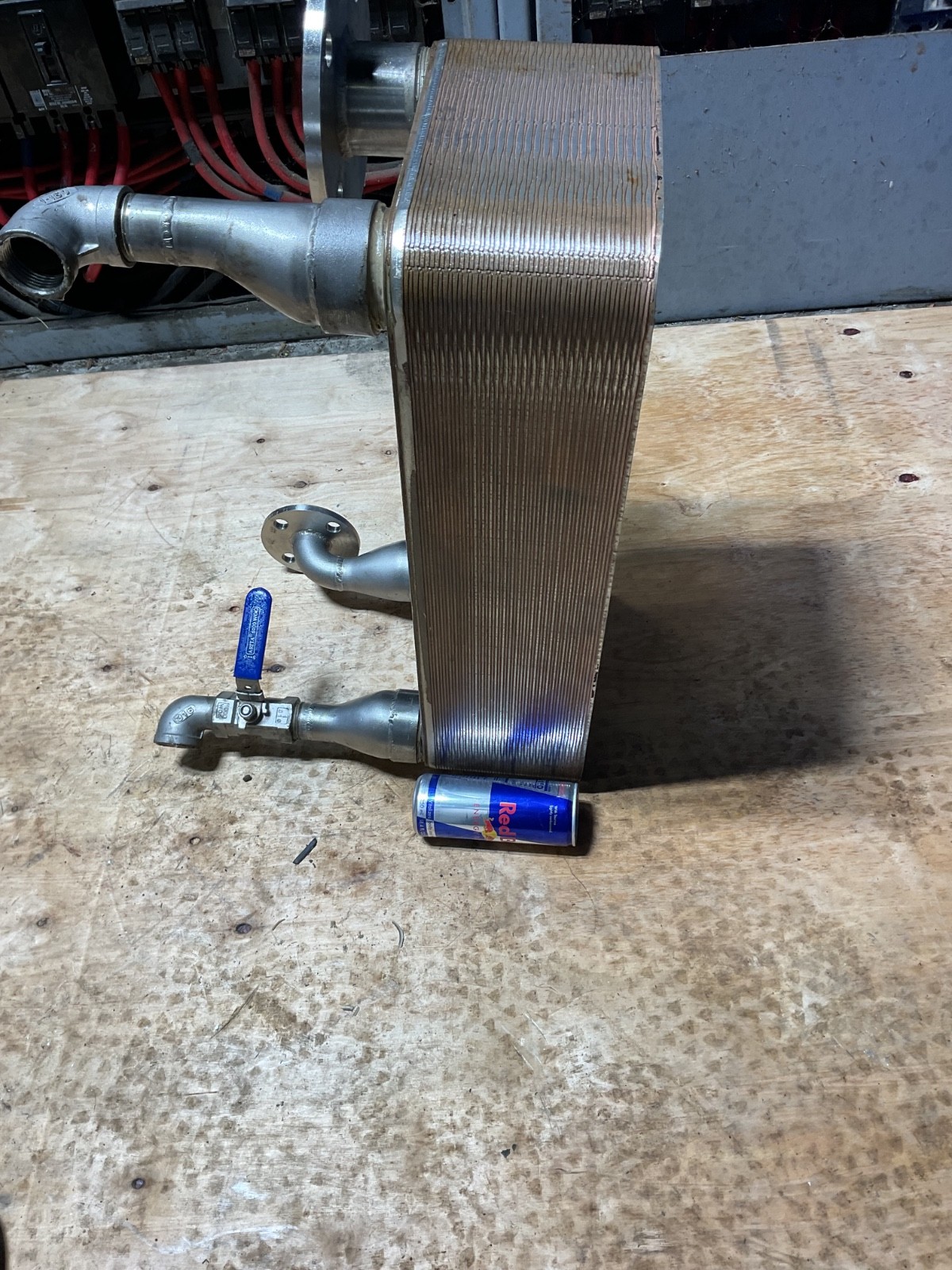Fluid dynamics brazed plate heat exchanger