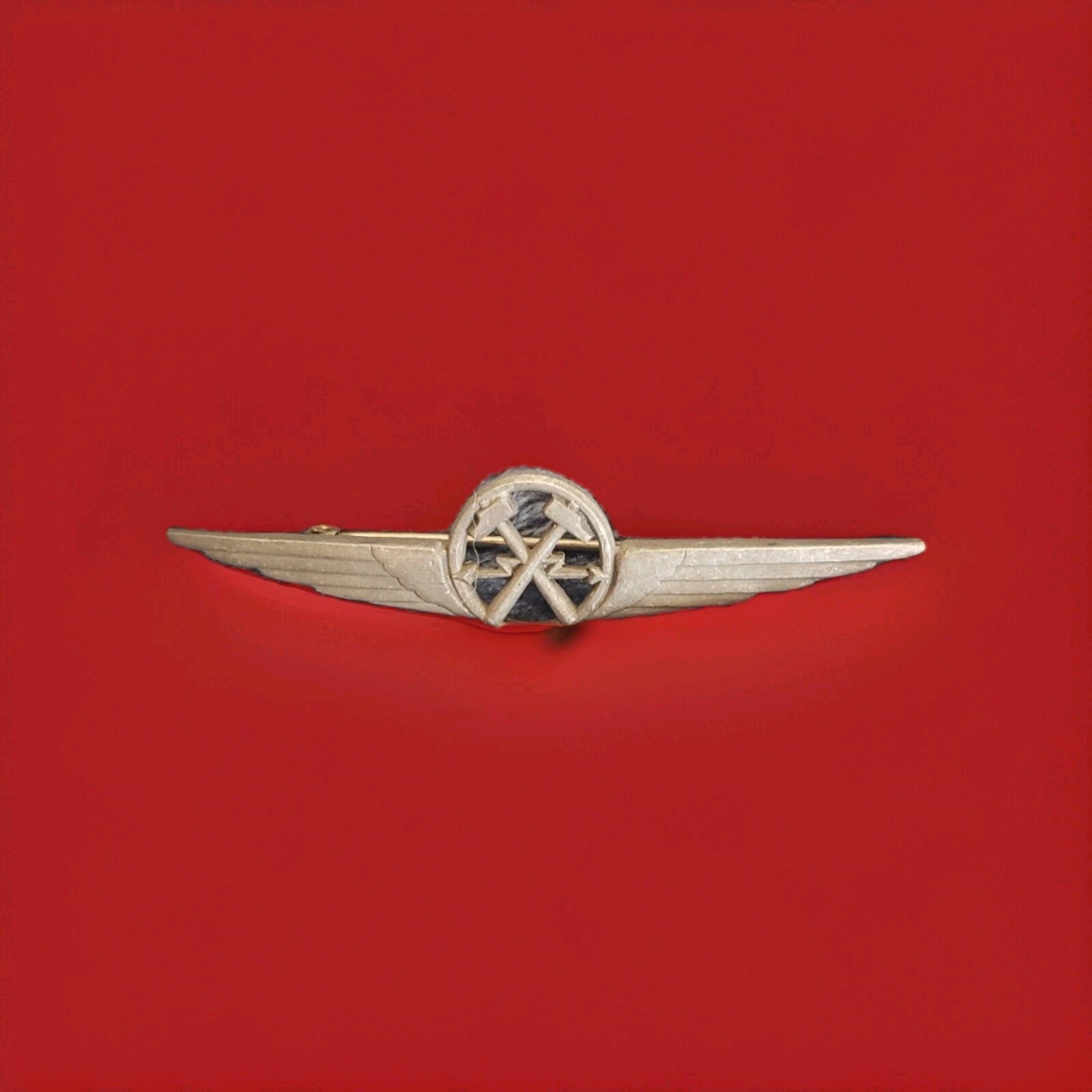World War II Italian Air Force Electro Mechanic's Badge Wings Vintage Estate