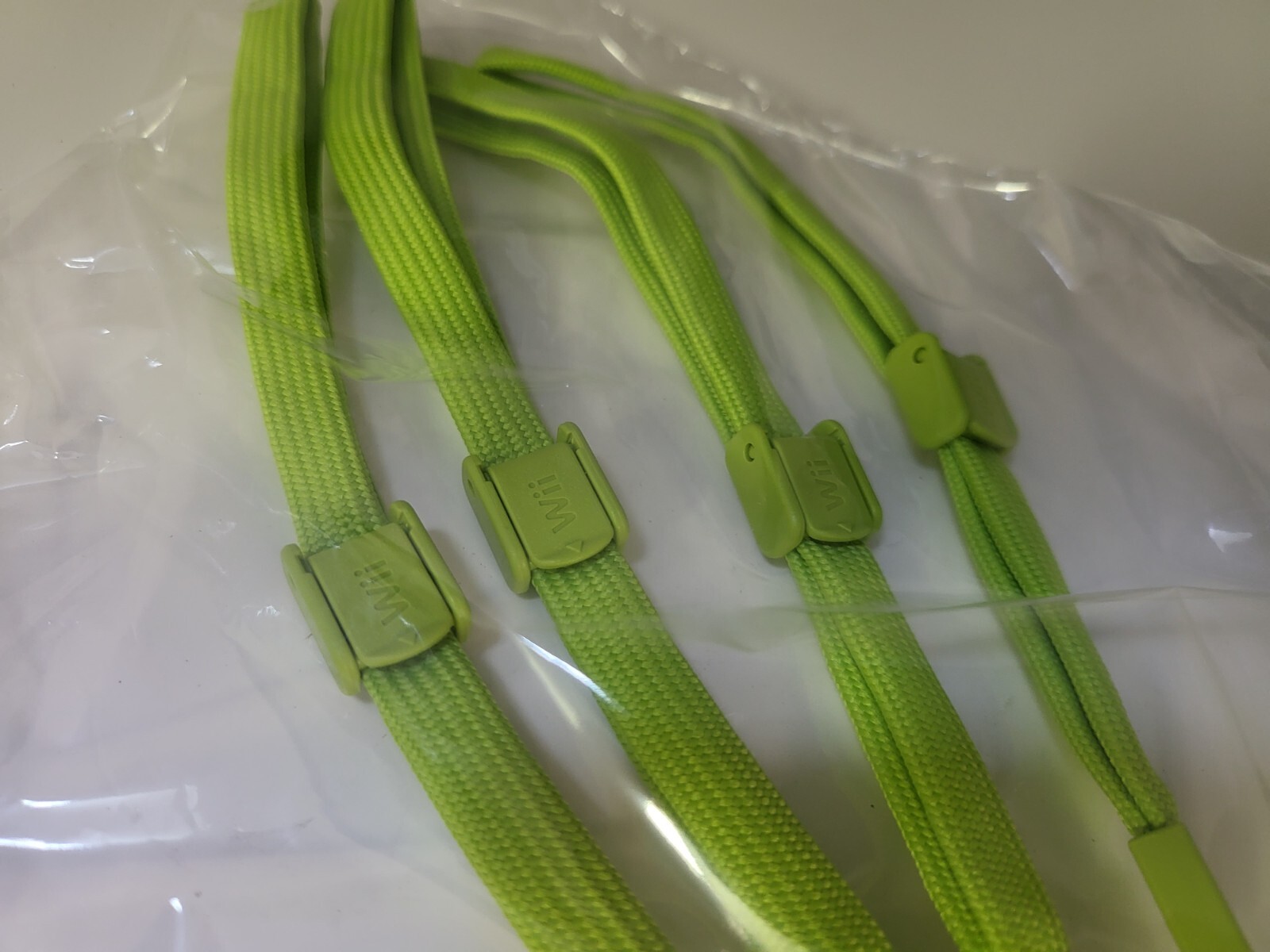 FOUR (4) NEW Green Authentic Original OEM Nintendo Wii Remote Wrist Straps