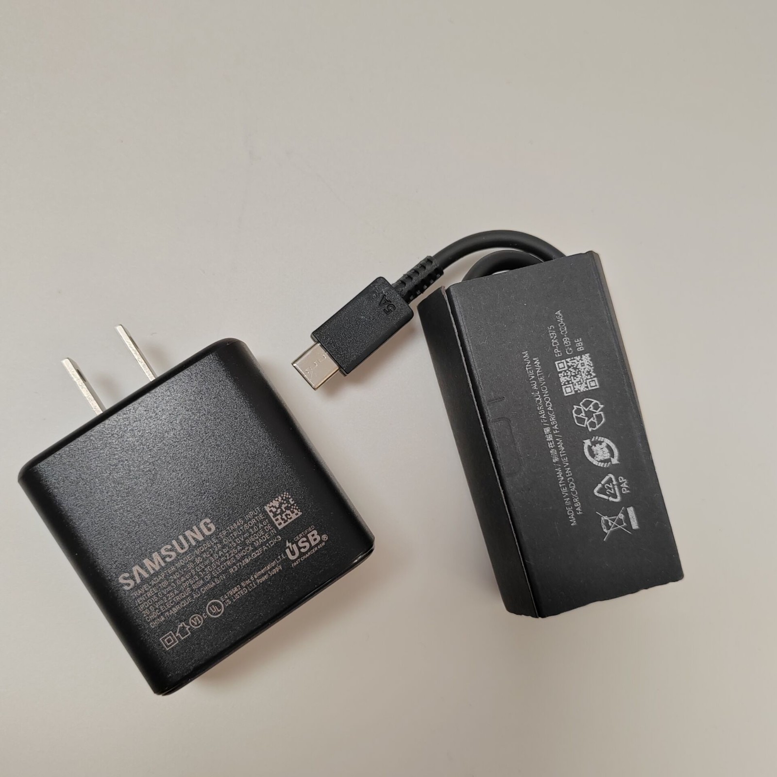 🔥Samsung 45 Watt Super Fast Wall Charger &USB-C Cable Galaxy S24 S24+ S24 Ultra