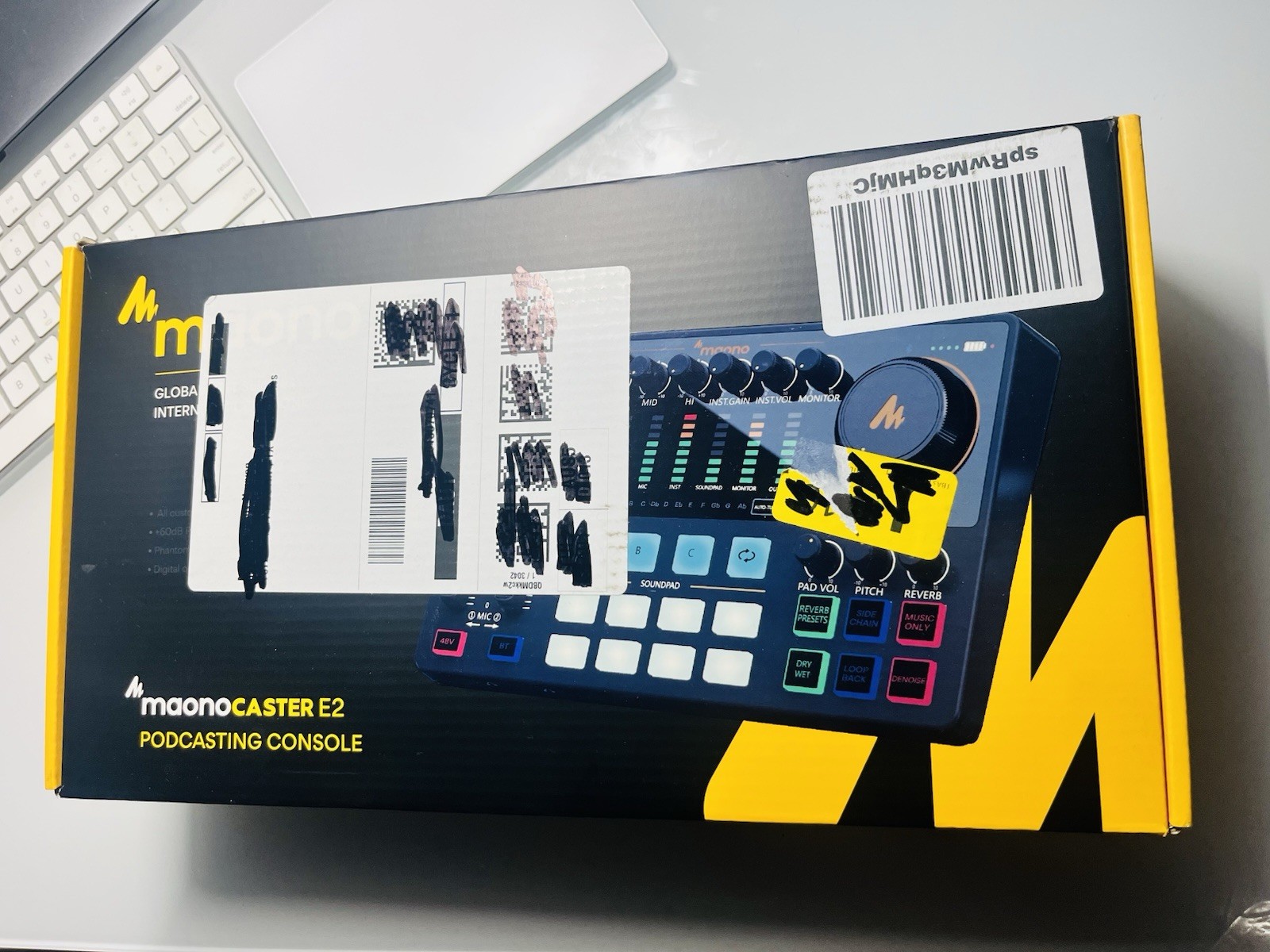 Maonocaster E2 Podcasting Console – Open Box