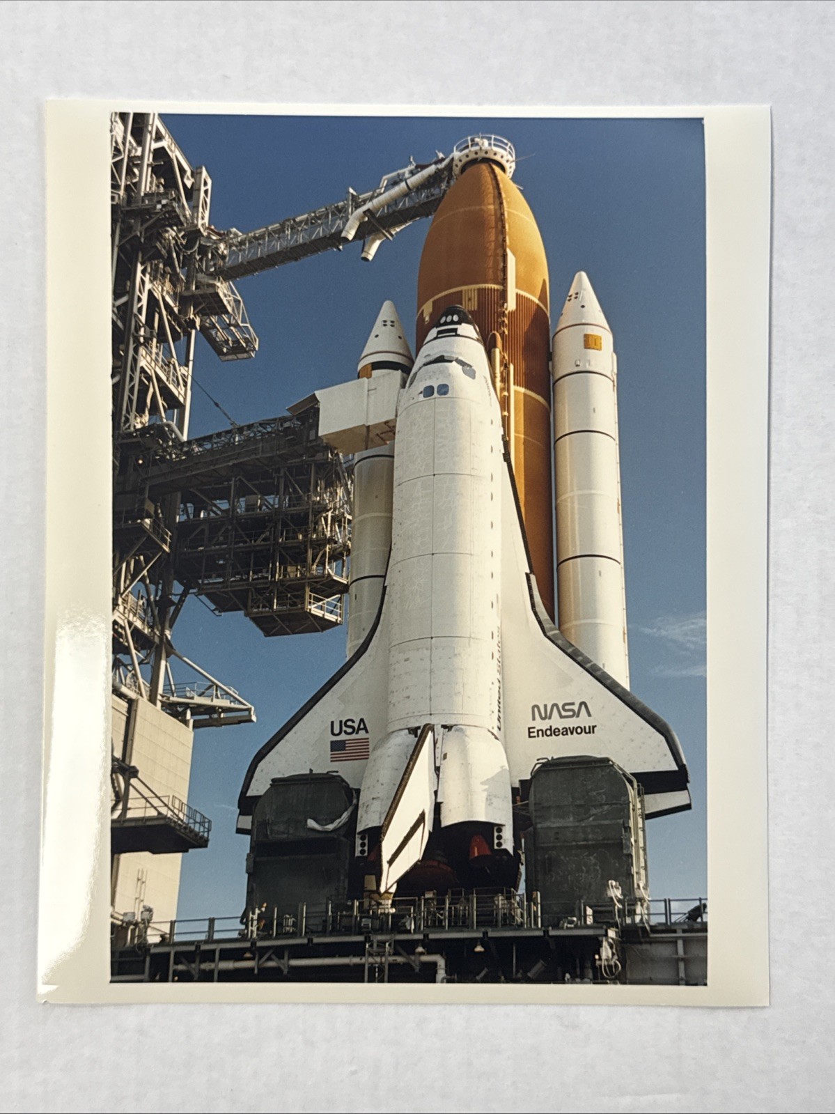 NASA STS 68 Endeavour Arrives to LC 39A Press Photo 1