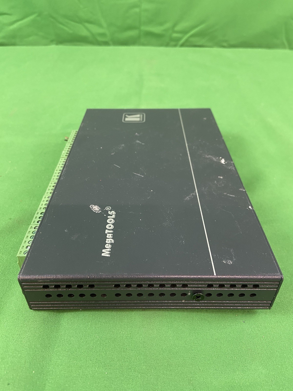 Kramer SL-240C Master/Room Controller With Power Adapter