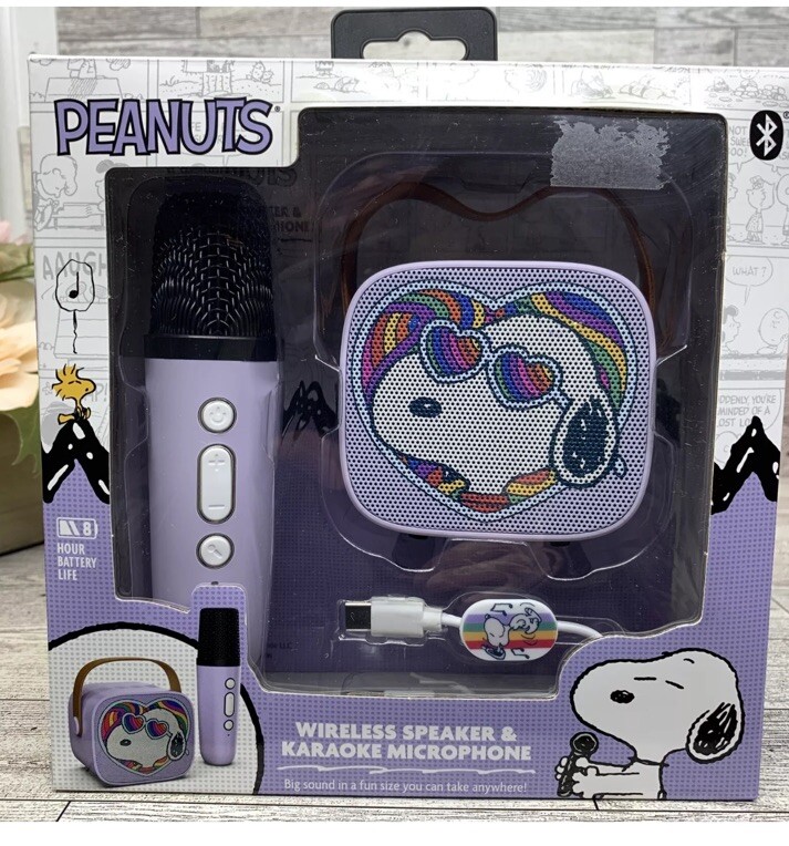 Peanuts Snoopy Wireless Speaker & Karaoke Microphone Set New Purple