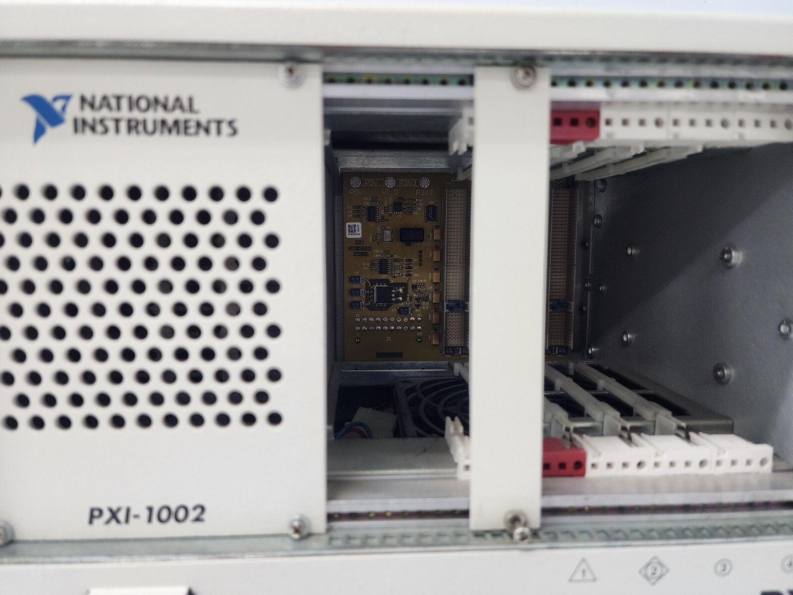 Ni PXI-1002 PXI Chassis, Pxi-8331 Interface Module
