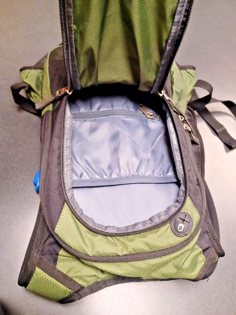 Mubasel Gear Hydration Insulated Hiking Backpack Lightweight 2L Water Bladder