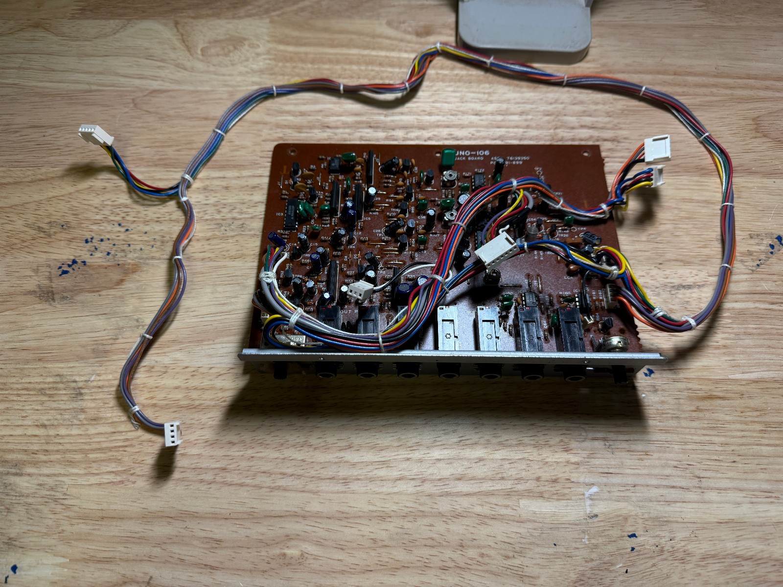 Roland Juno 106 Output Board