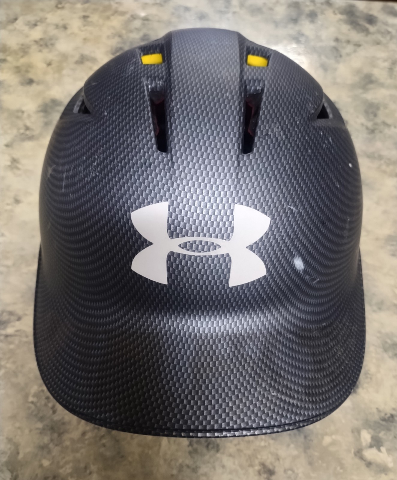 Youth Under Armour UABH2110 Batting Helmet In Black Size 5 -7/8 - 6-3/4 NEW $60
