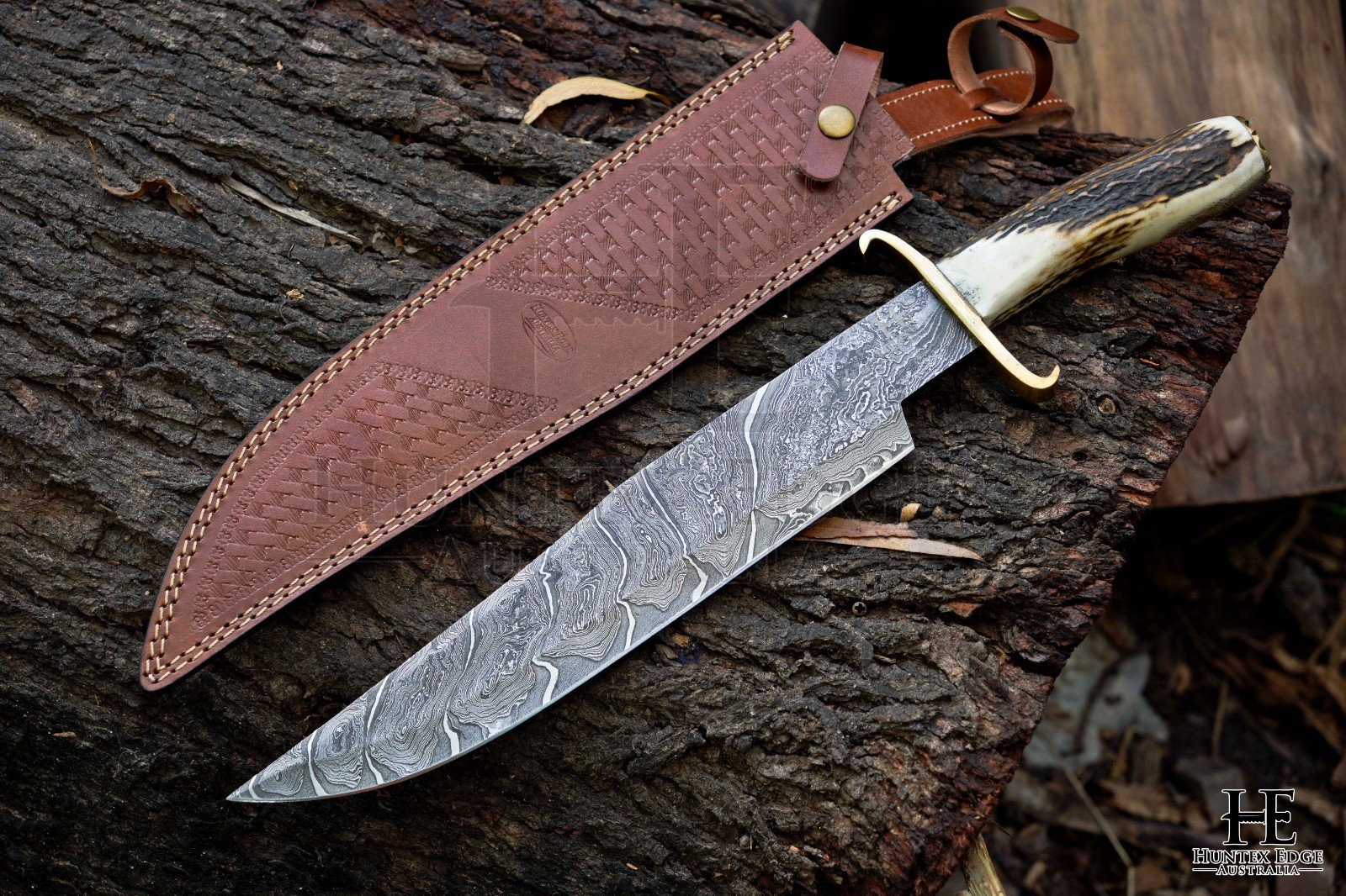 HUNTEX Handmade Damascus Blade Deer Antler Hilt 455mm Exotic Classic Bowie Knife
