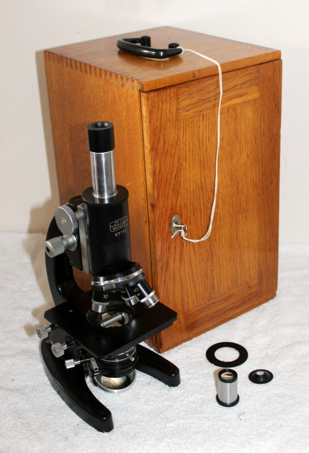 Zeiss Winkel 87772 Monocular Microscope in Original Oak Locking Case + Lenses