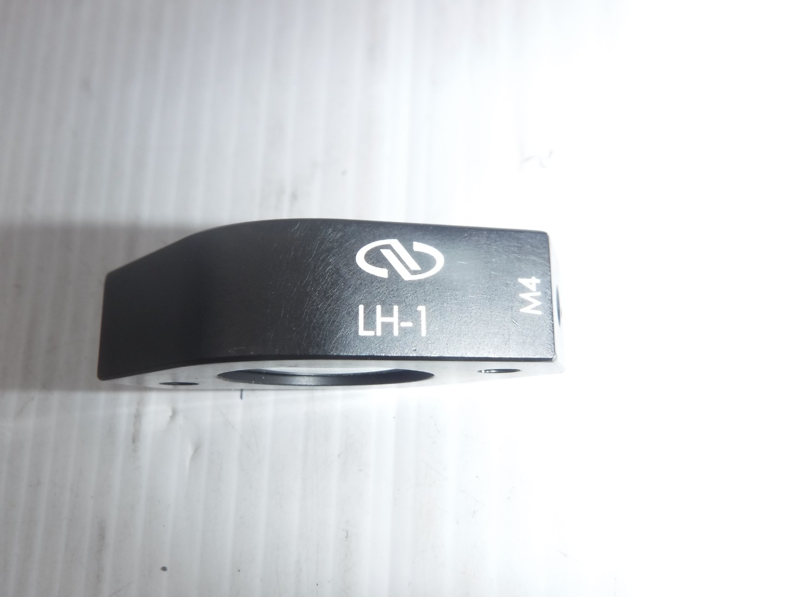 Newport LH-1 Threaded Objective Holder M4