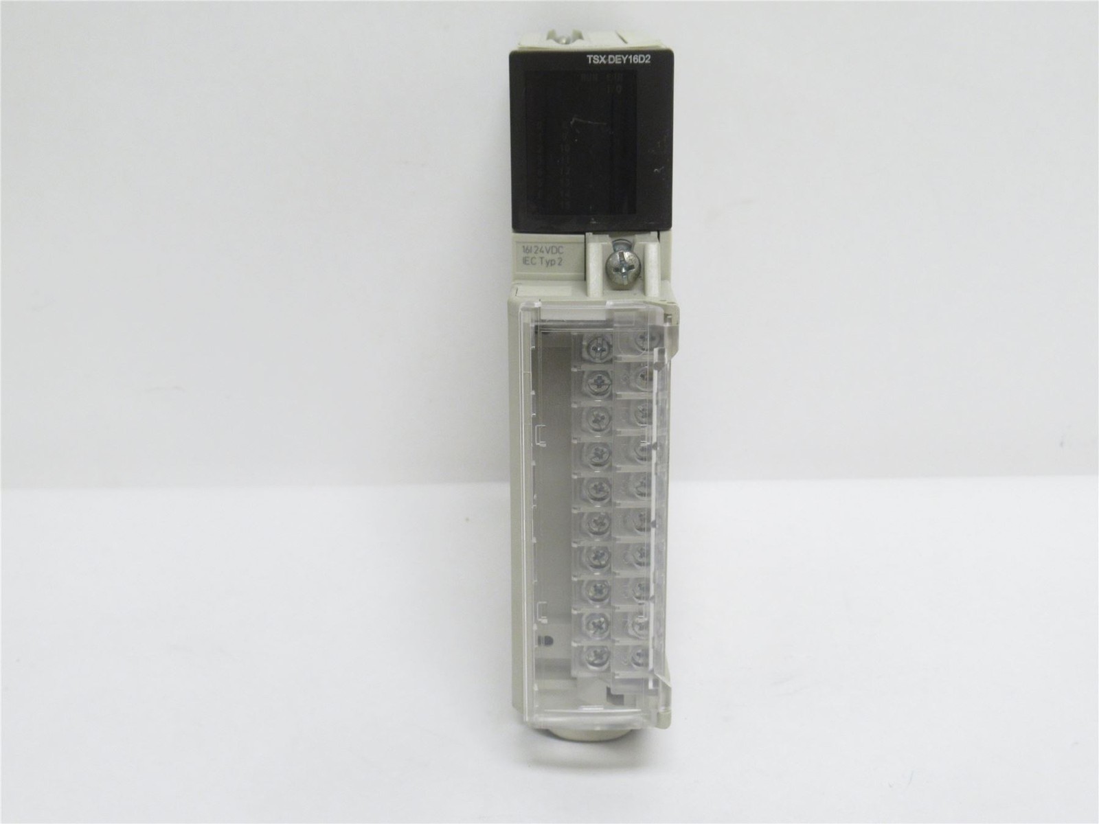 237676 Old-Stock; Schneider TSXDEY16D2 Discrete Input Module 24VDC; 16 Input