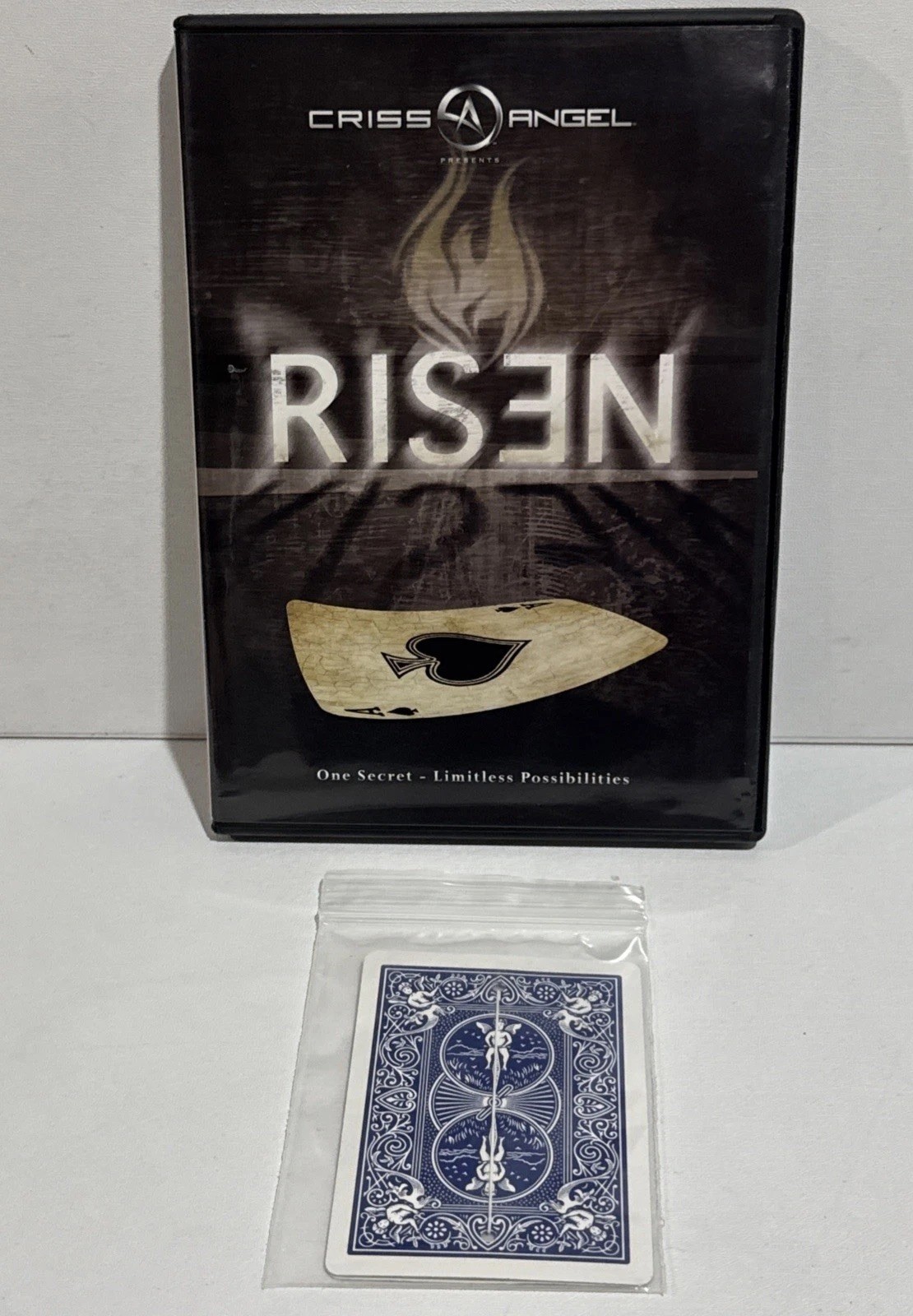 RISEN DVD & GIMMICK BY TONY CLARK & CRISS ANGEL MAGIC CARD TRICK