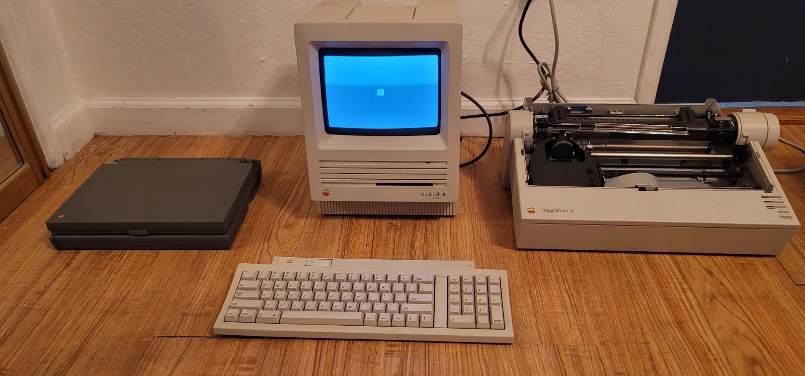 ~Vintage Apple Lot~Macintosh SE M5011| Powerbook 180| Image Writer II| Keyboard2