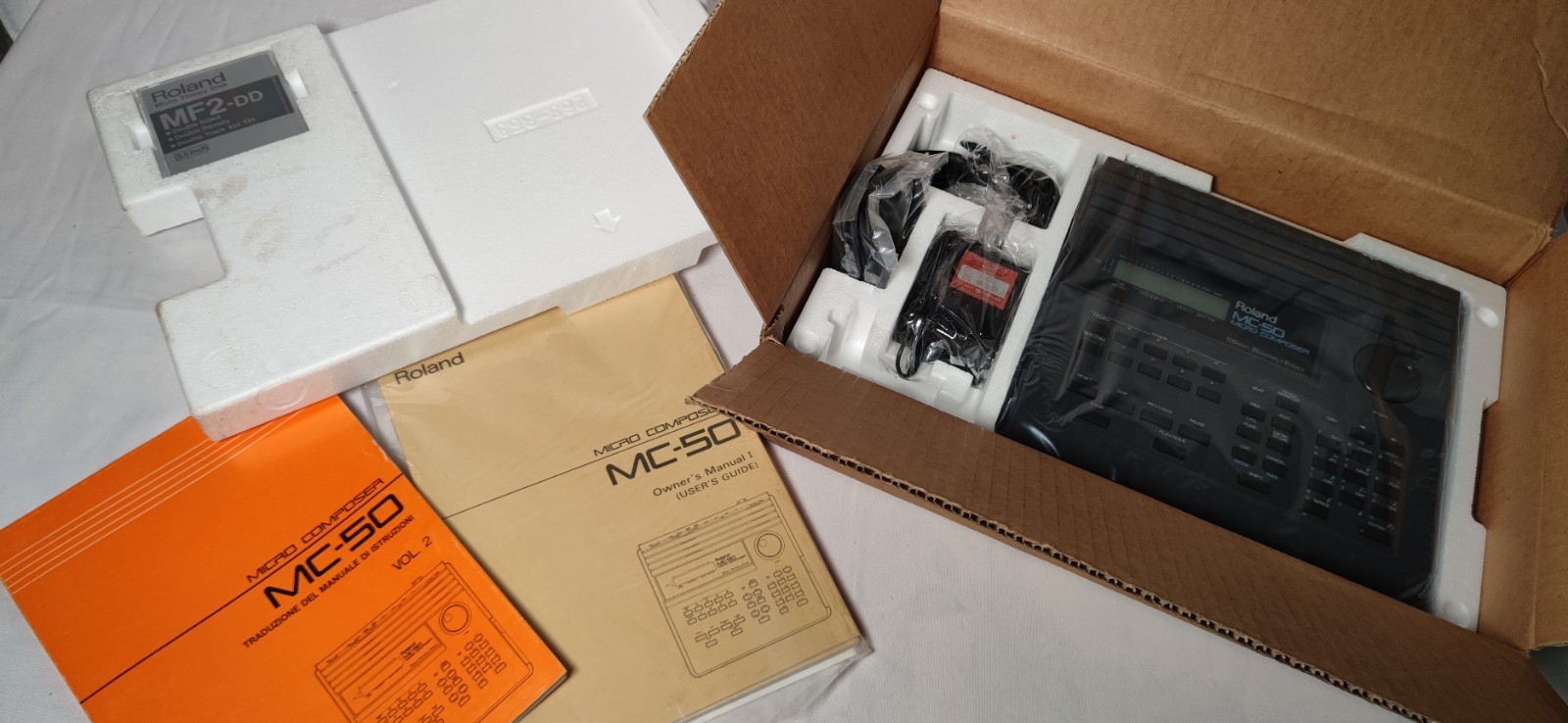Roland MC-50 Micro Composer MIDI Sequencer NEW OLD STOCK complete box Japan