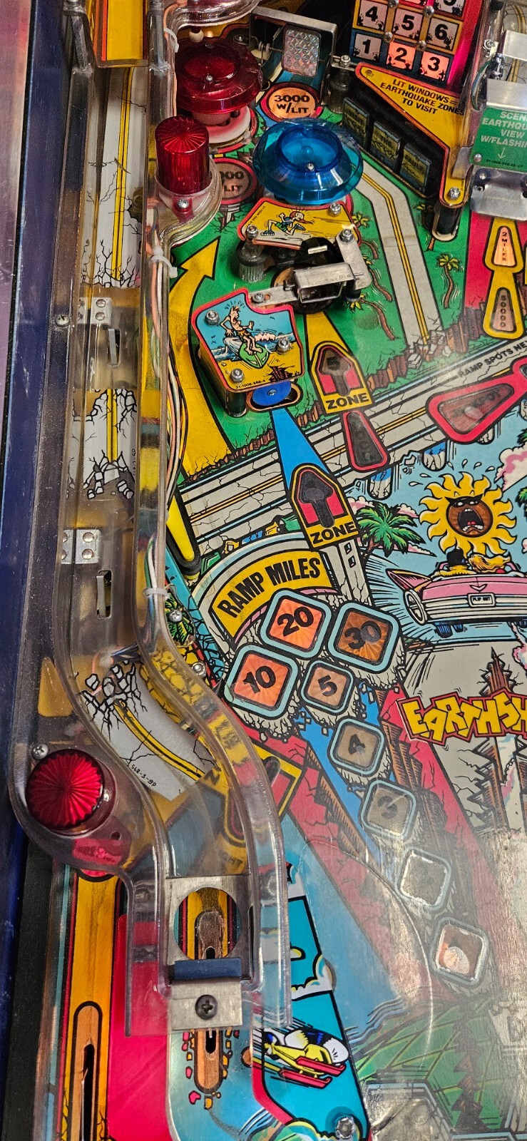 Earthshaker Pinball by Williams - 2442