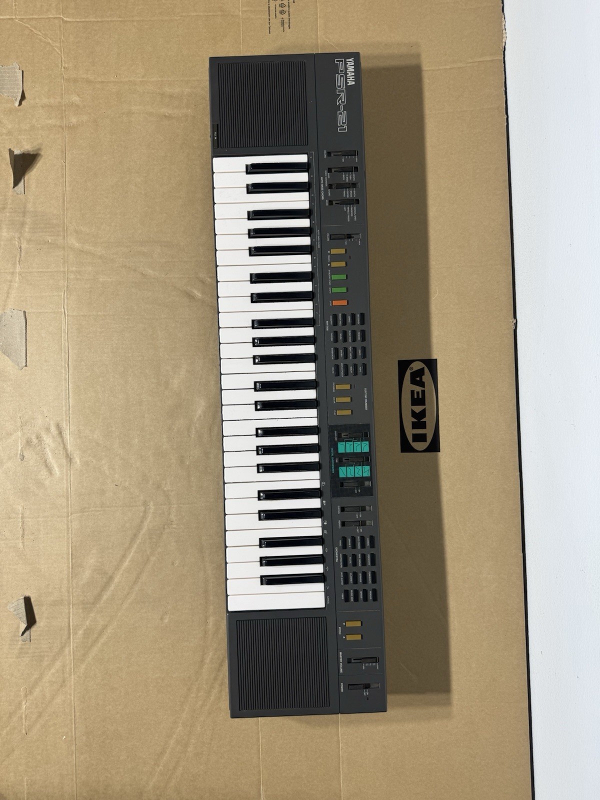 Yamaha PSR-21 49-Key Electronic Keyboard w/ Built-In Speaker, Black
