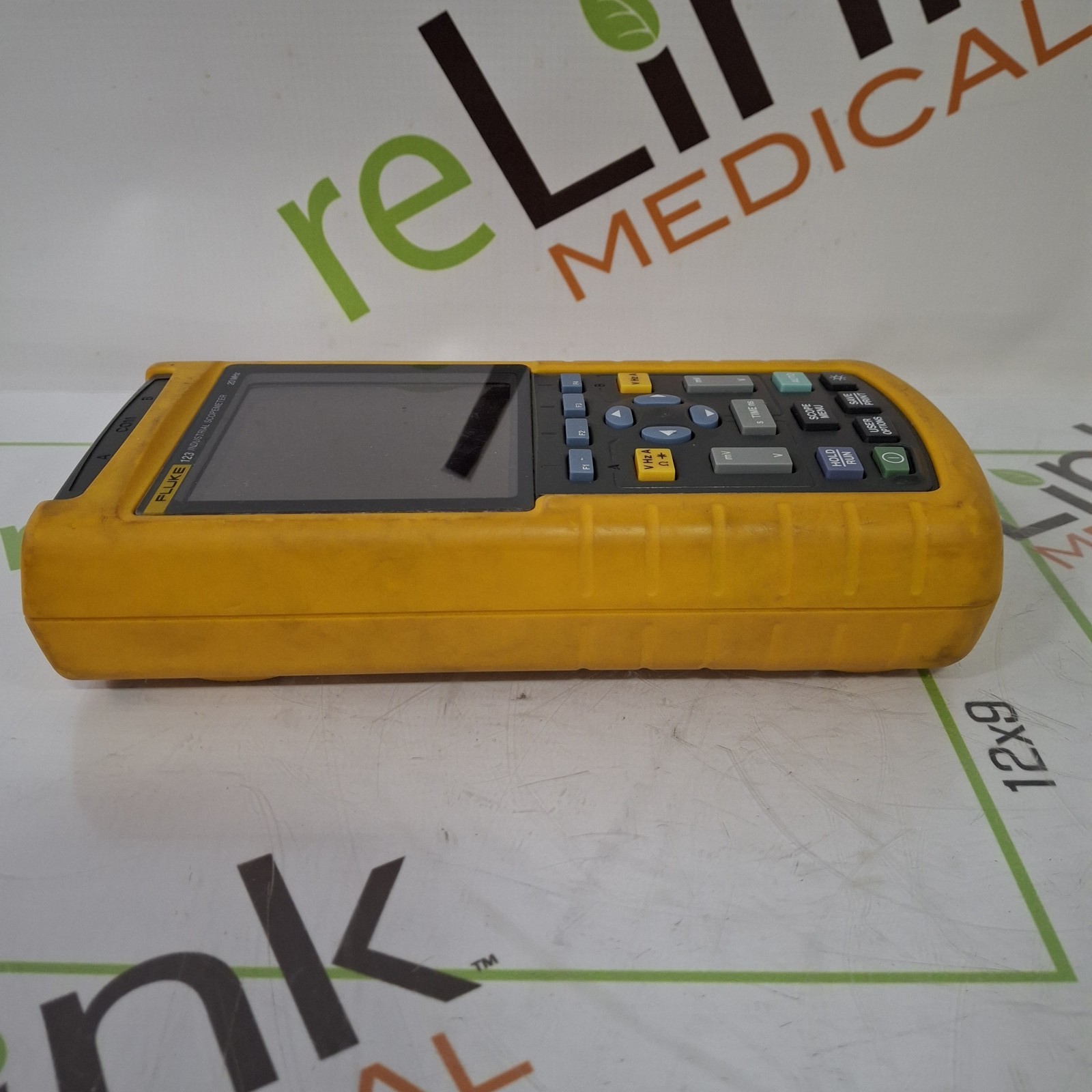Fluke 123 Industrial Scopemeter