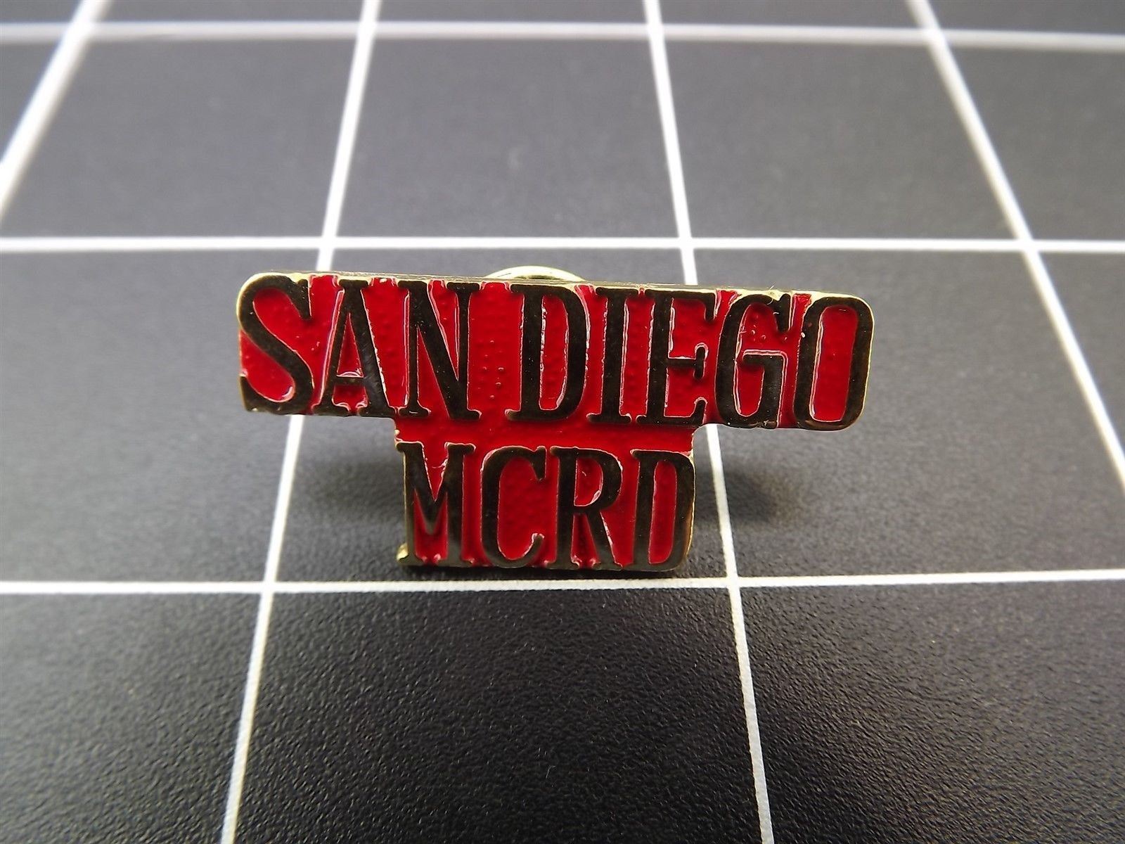 FREE SHIP Lapel Pin USMC "SAN DIEGO MCRD" LIFETIME GUARANTEE