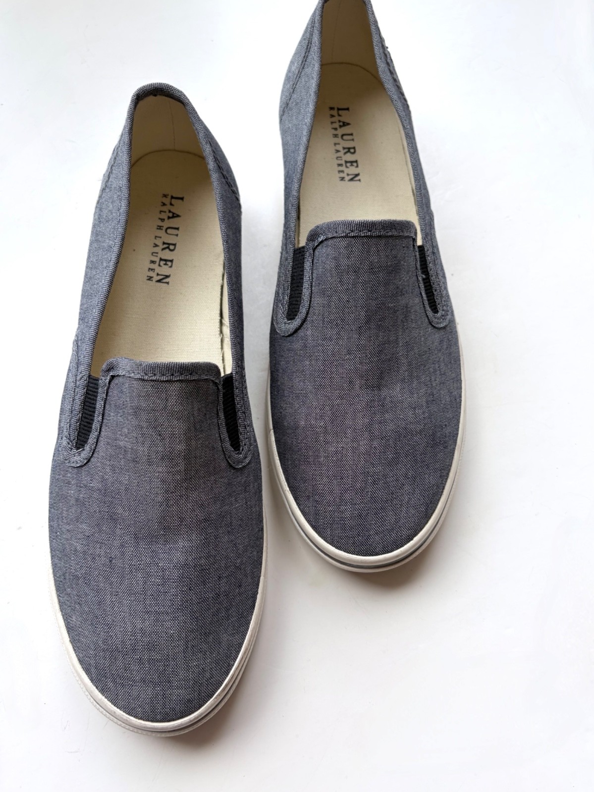 Lauren Ralph Lauren Janis Shoe 8B BlueChambray Nautical Slip On  Womens Sneakers
