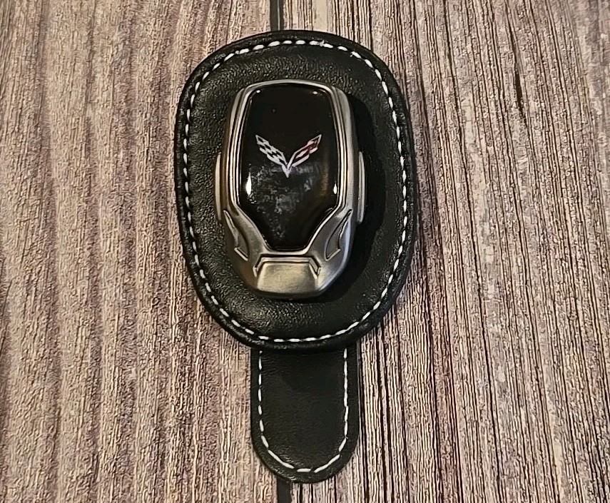 Corvette Stingray Eyeglass Sunglasses Holder Attach To Sunvisor NIP (202)