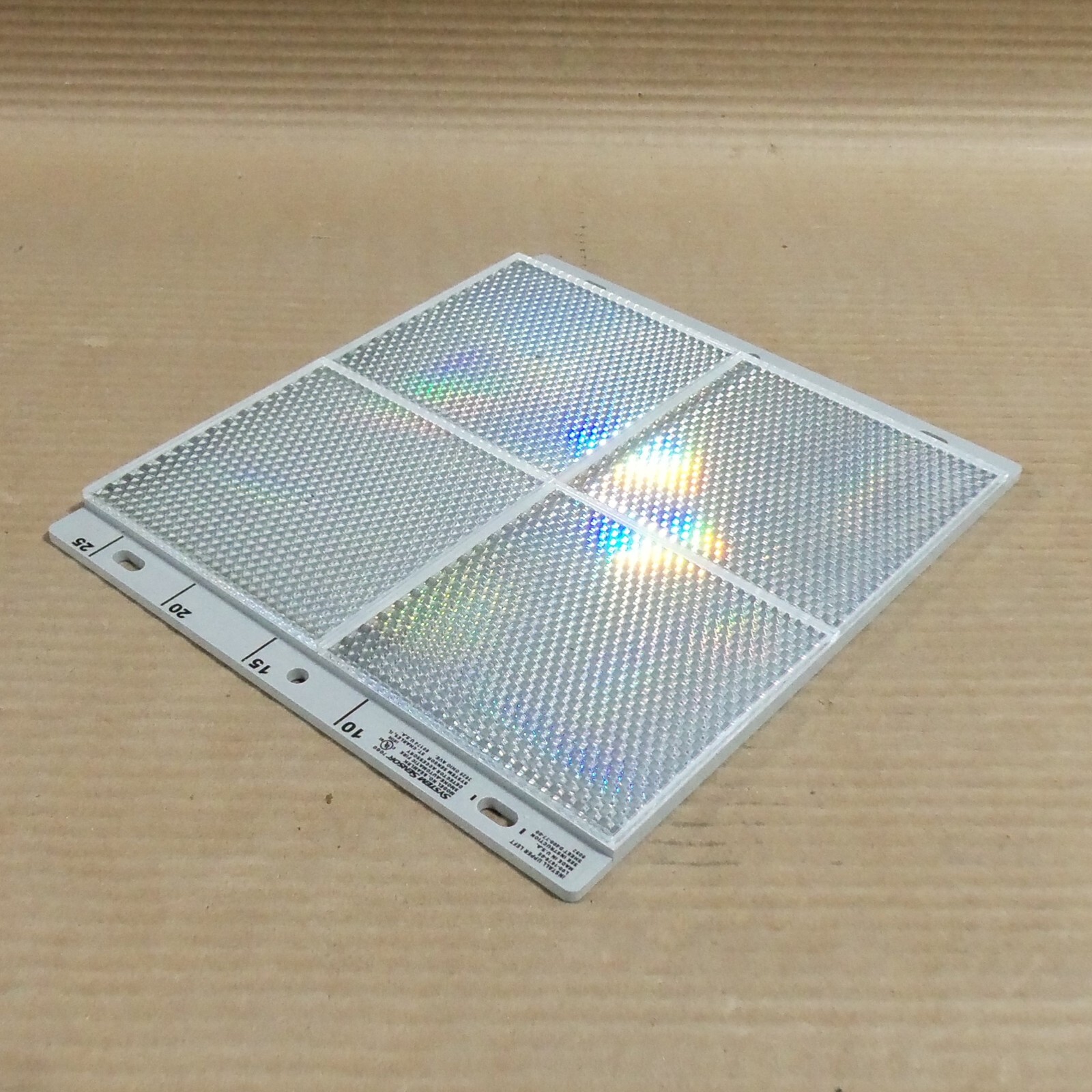 NEW SYSTEM SENSOR BEAMLRK REFLECTIVE PANEL FOR BEAM SMOKE DETECTOR FIRE ALARM