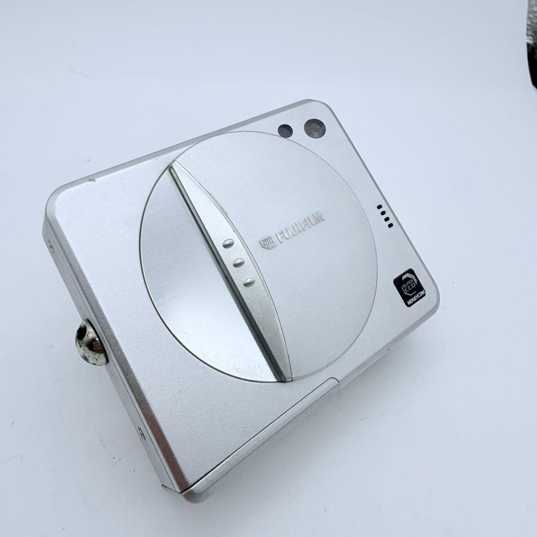 Fujifilm FinePix 50i Digital Camera 2.1MP Compact Silver Tested Working Japan