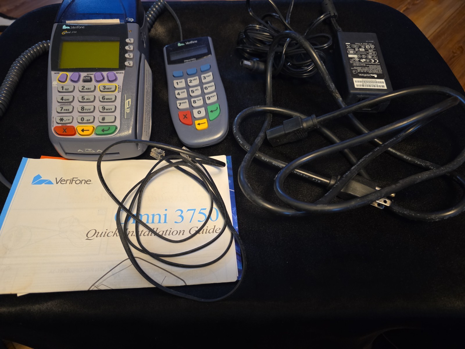 Cedit Card Machine Verifone Omni 3750 with pinpad 10000se