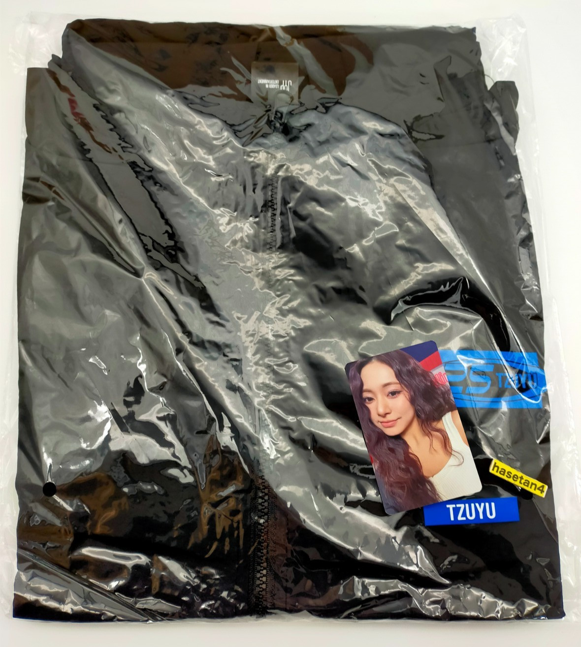TWICE THIS IS FOR WORLD TOUR IN JAPAN MUFG STADIUM WINDBREAKER TZUYU w/ Card